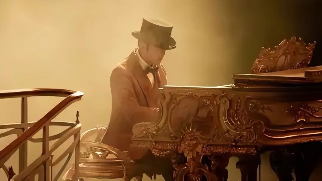 下手太快！周杰伦新歌《红颜如霜》遭抢注商标