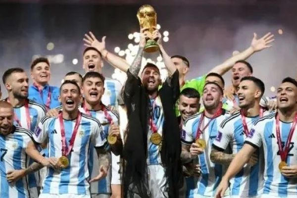 “球王梅西”商标被国内公司抢注，驳回早已注定！